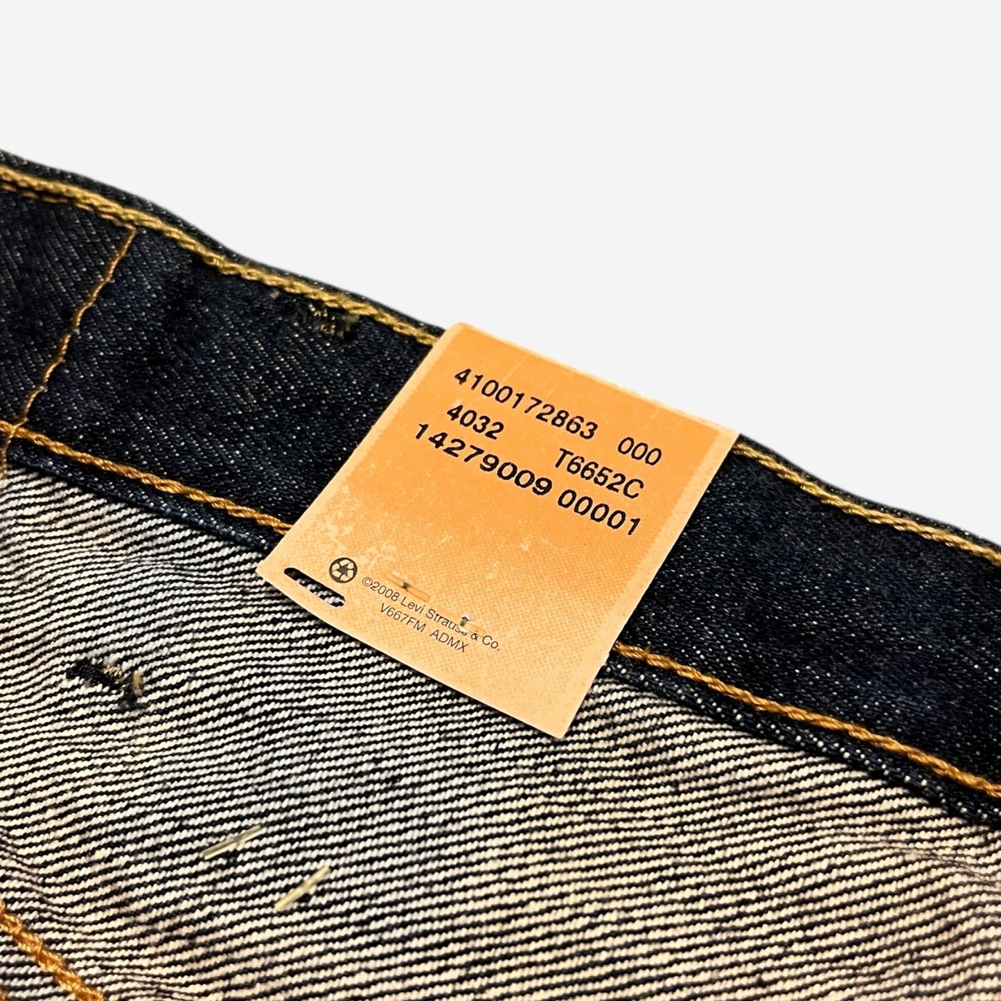Levi Strauss & Co 501 Jeans in Dark Stonewash