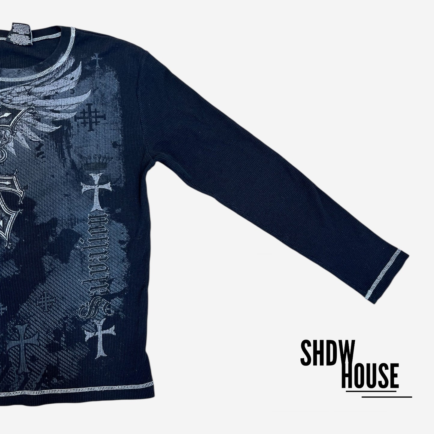 No Boundaries Multi Cross L/S Tee in Black