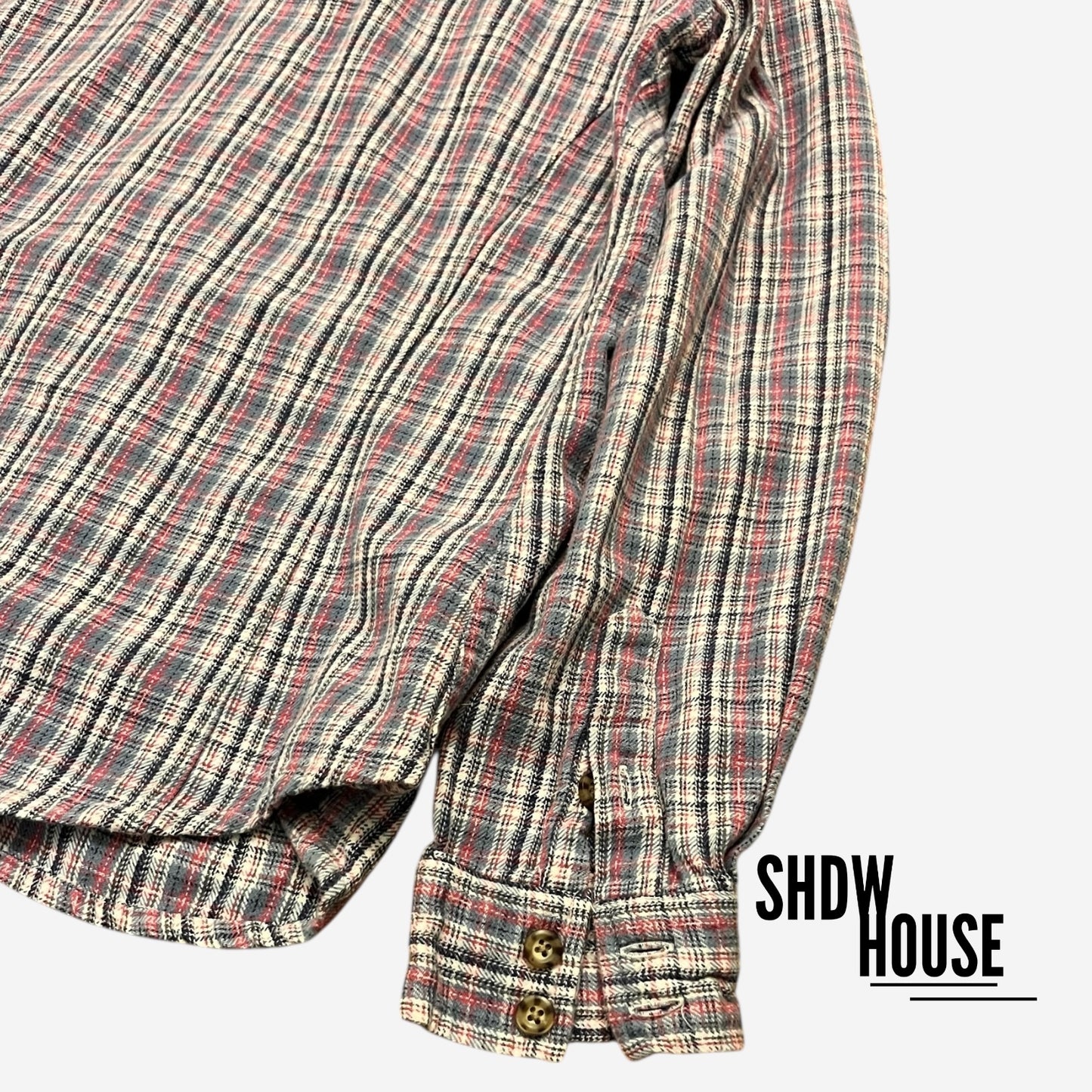 Carhartt Women’s Button Down Flannel in Pink