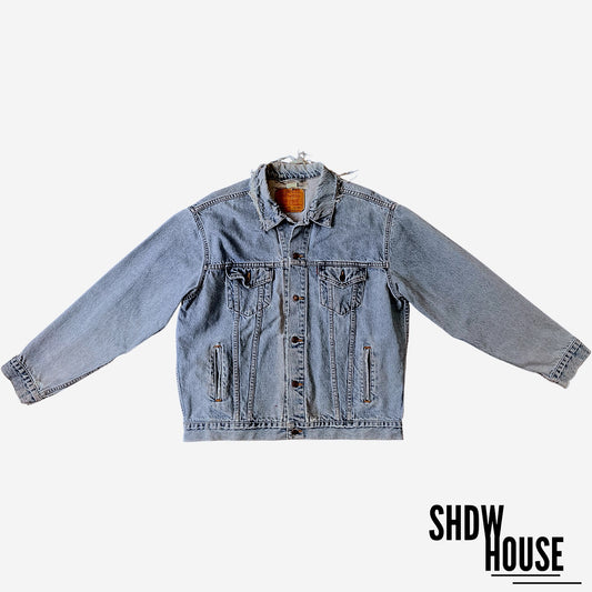 Levi Strauss & Co Y2K Vintage Trucker Coat in Washed Blue