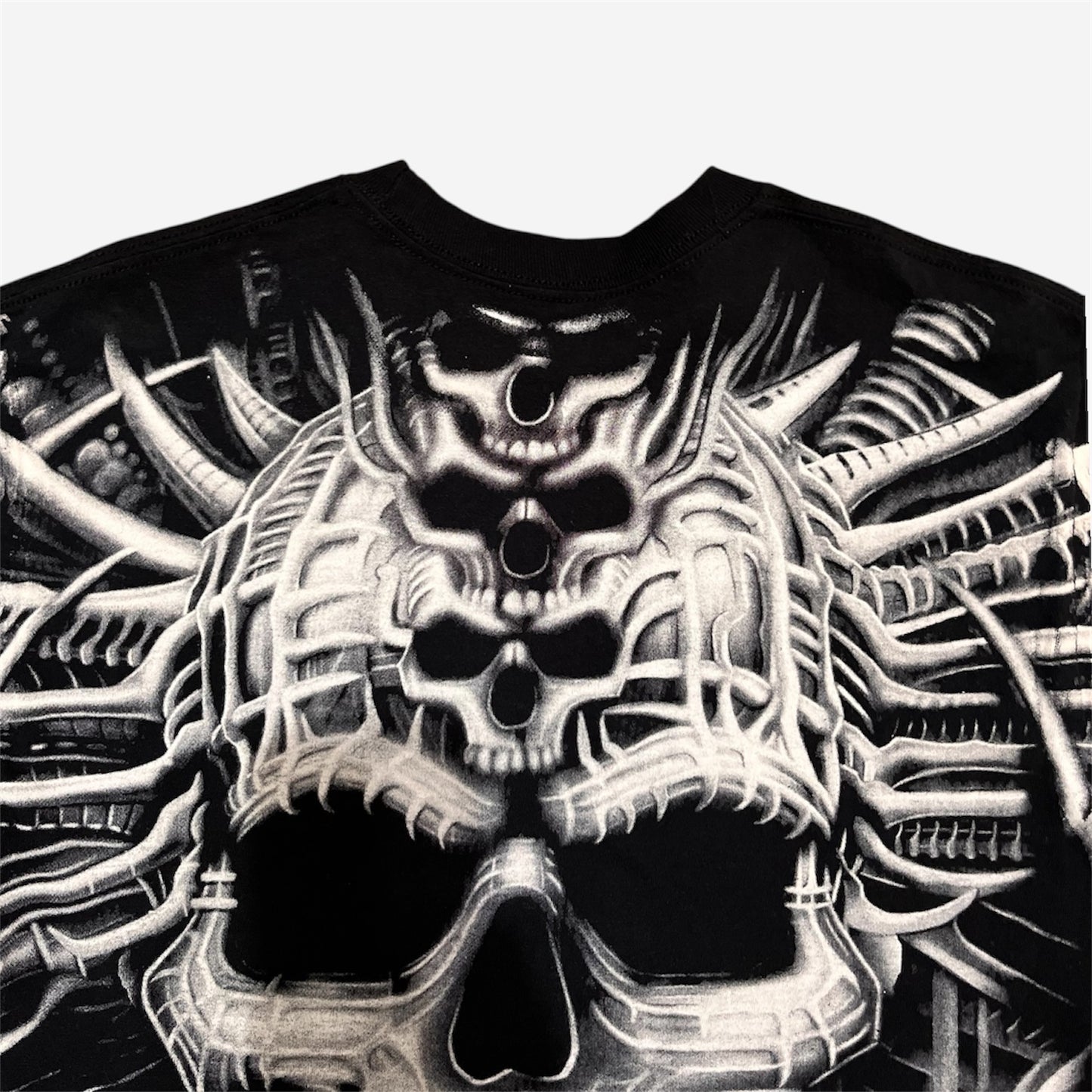 Liquid Blue White Skull AOP Tee in Black