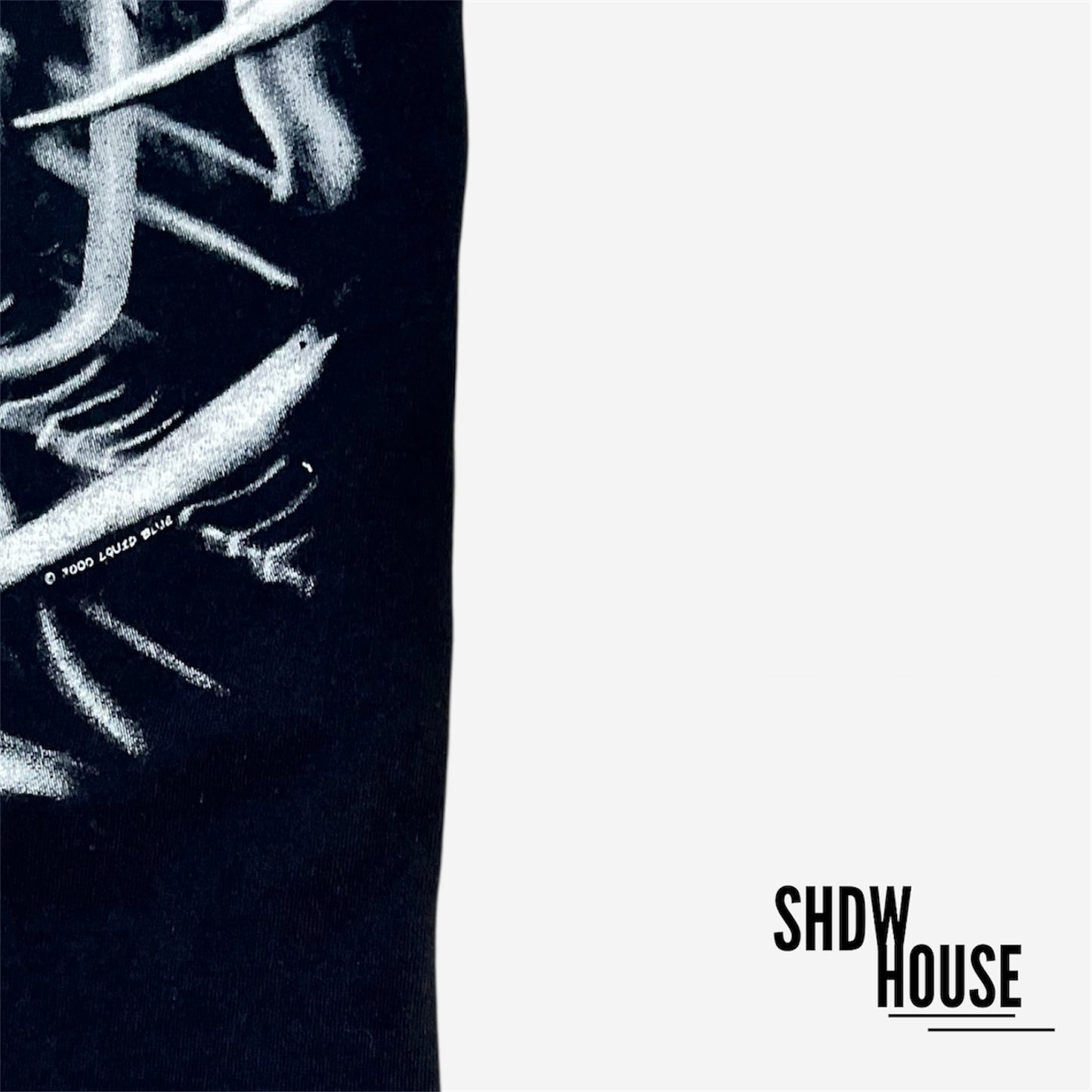 Liquid Blue White Skull AOP Tee in Black